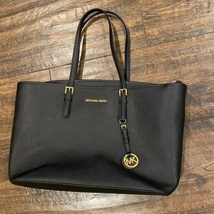 Michael Kors Jetset Travel Tote work bag